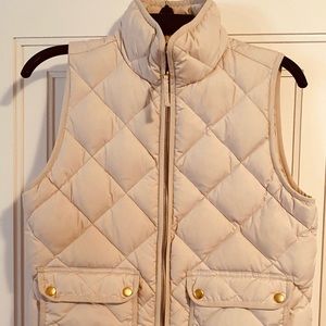 J Crew cream quilted vest. Size S. Worn only a few times, in perfect condition.
